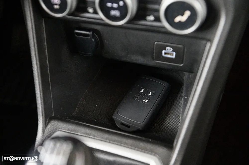 Dacia Jogger 1.0 TCe Extreme 7L - 57