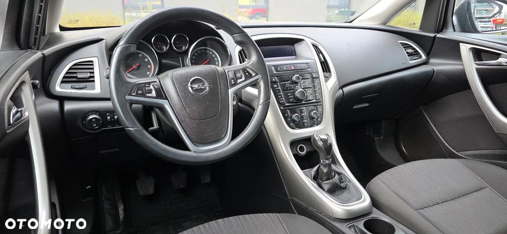 Opel Astra 1.4 Turbo Cosmo - 7