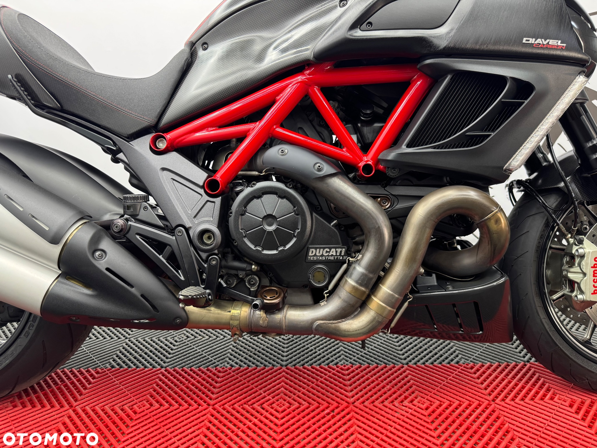 Ducati Diavel - 38