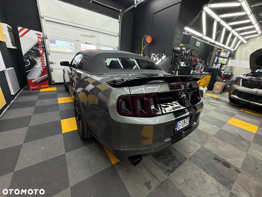 Ford Mustang 3.7 V6 Premium - 16