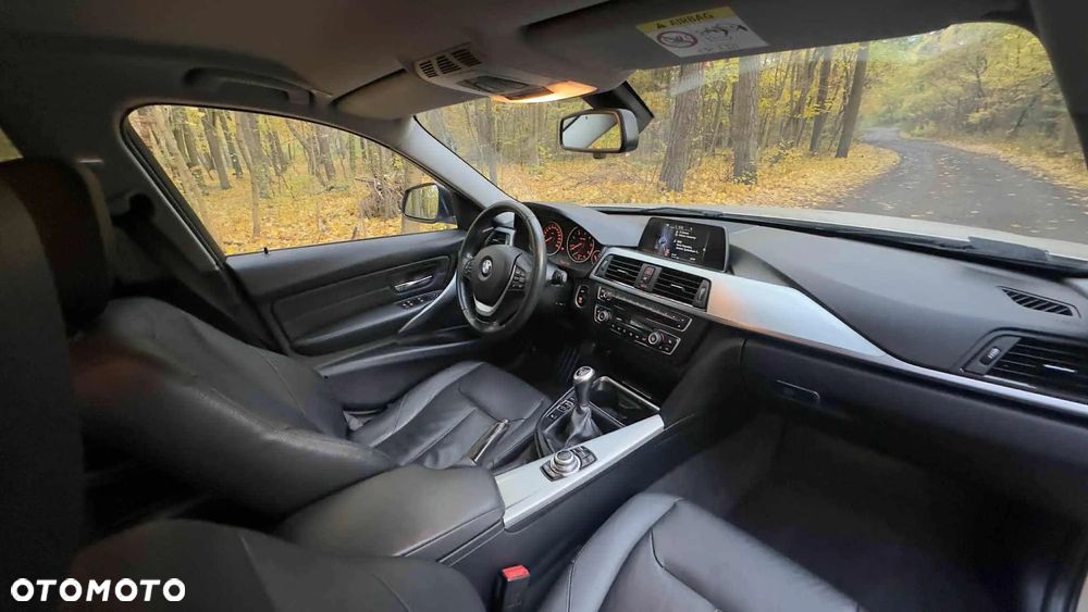 BMW Seria 3 320d Modern Line - 9