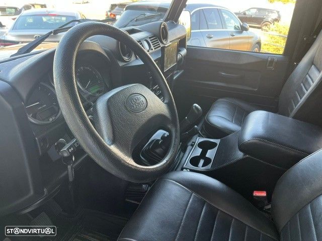 Land Rover Defender 90 2.4 CRD SE - 19