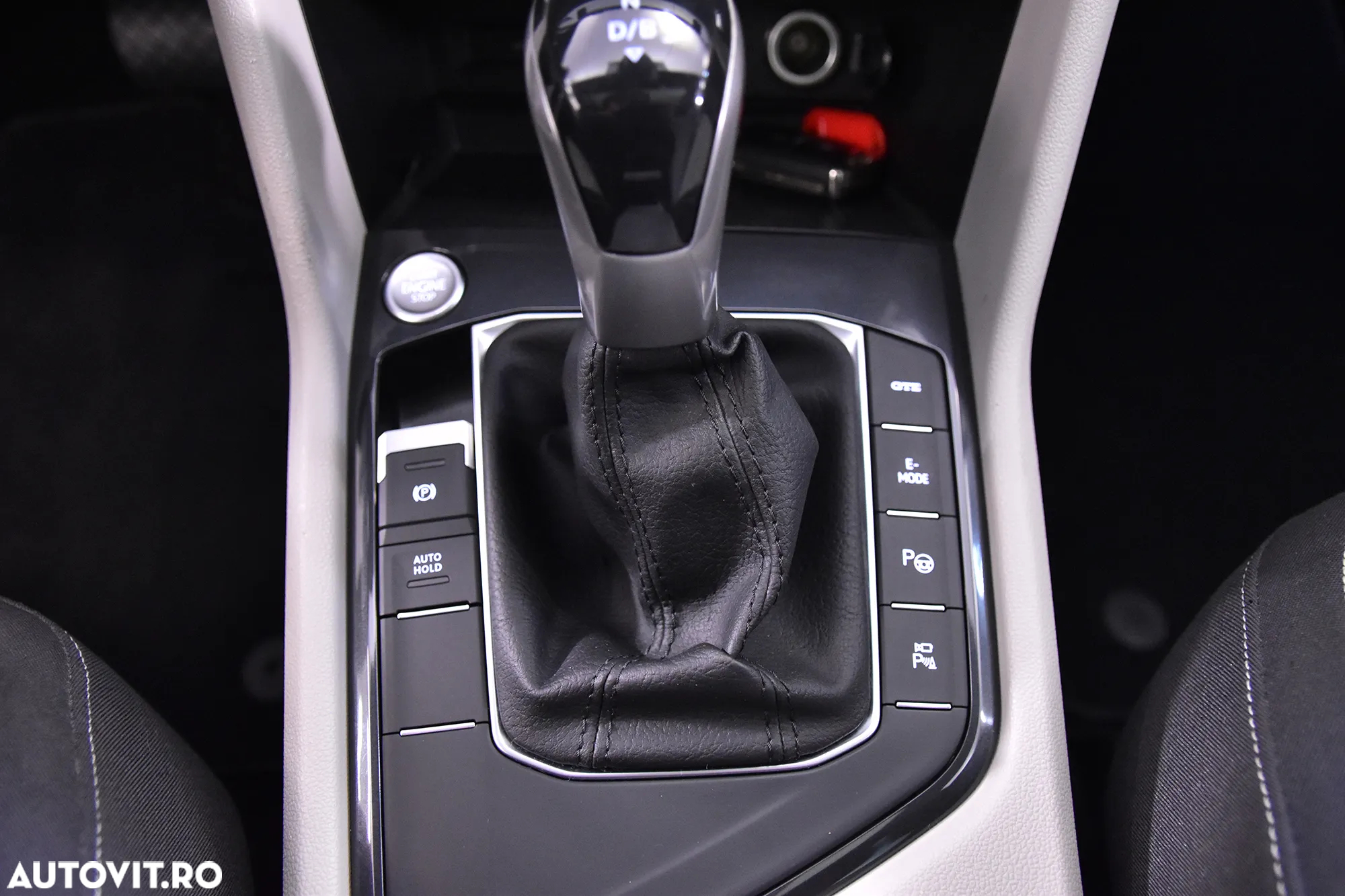 Volkswagen Tiguan - 17