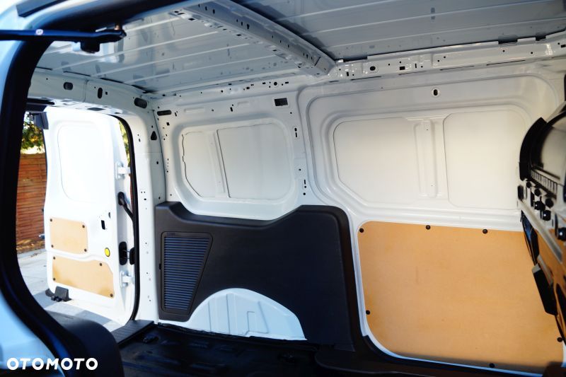 Ford Transit Connect - 20