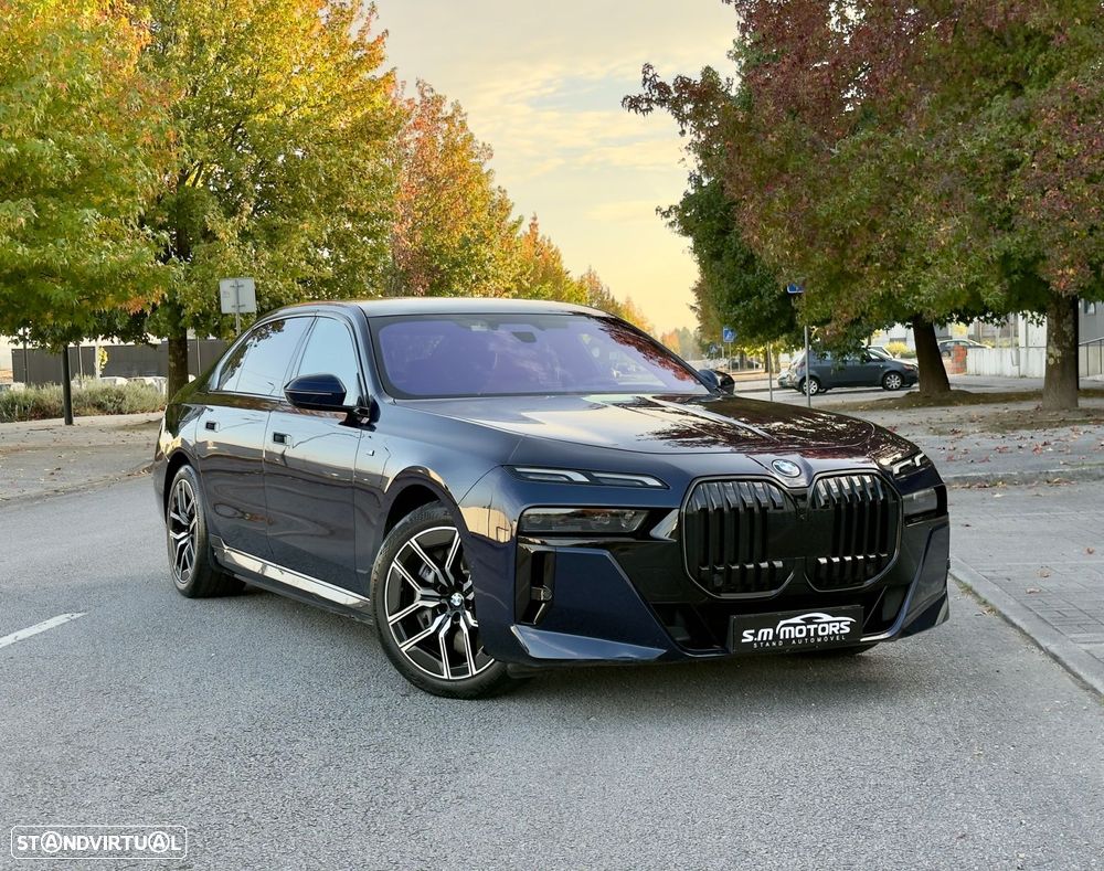 BMW 750 - 1