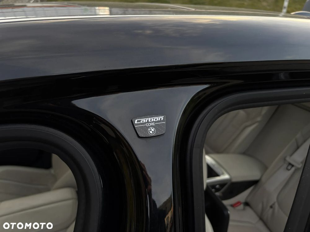 BMW Seria 7 750Li xDrive - 38