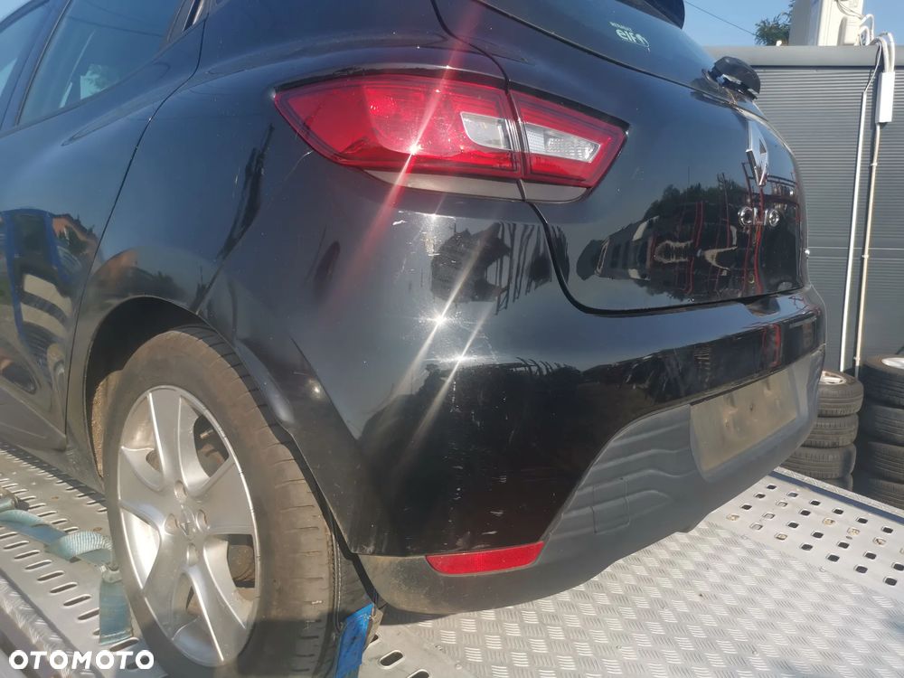 Renault Clio IV 0.9 TCE Kolor TEGNE - 8
