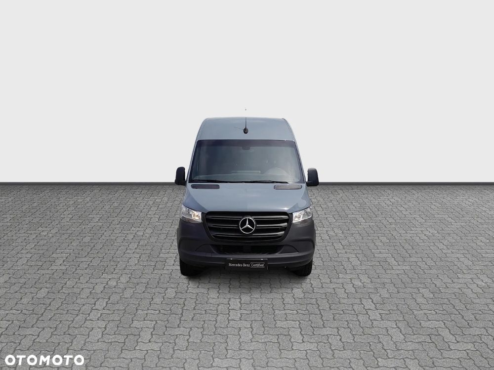 Mercedes-Benz Sprinter - 8