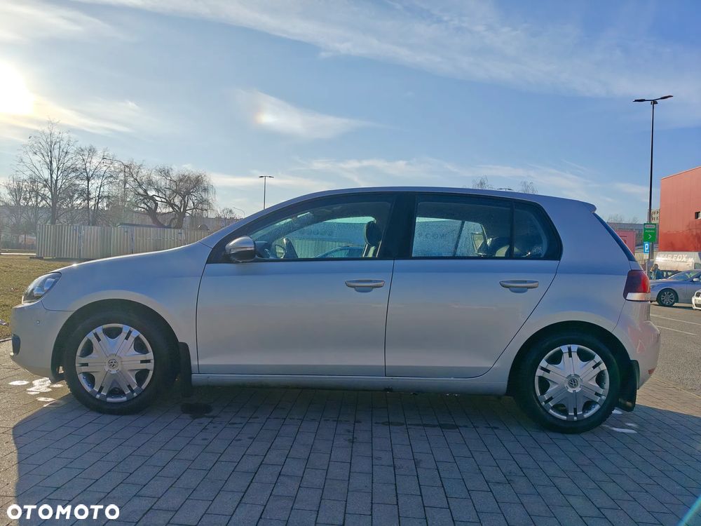 Volkswagen Golf 1.4 TSI Highline DSG - 2