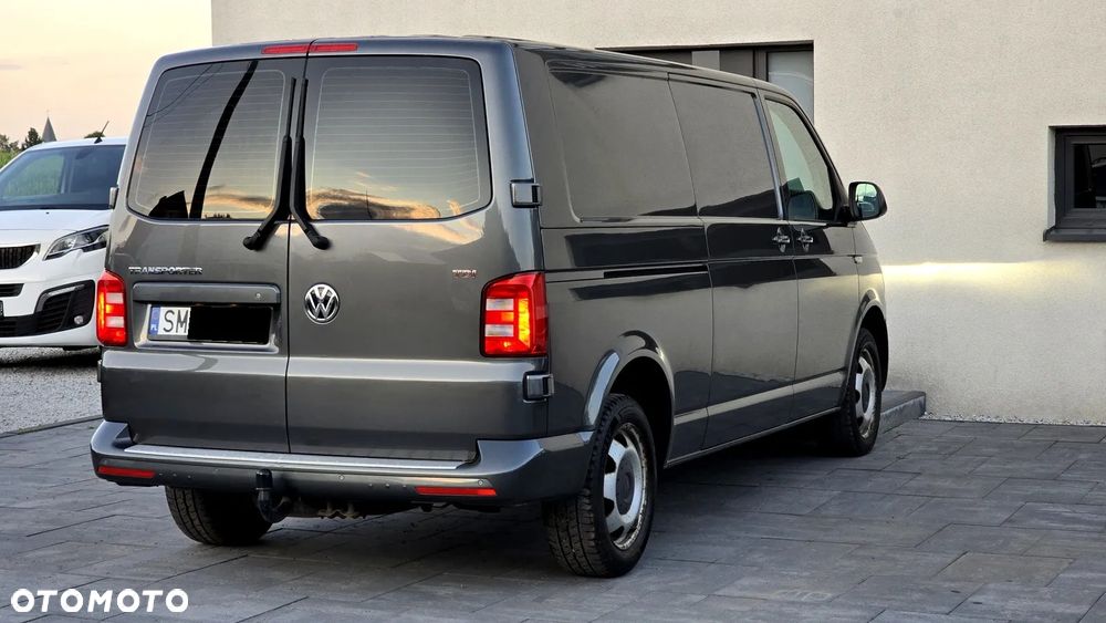 Volkswagen Transporter - 16
