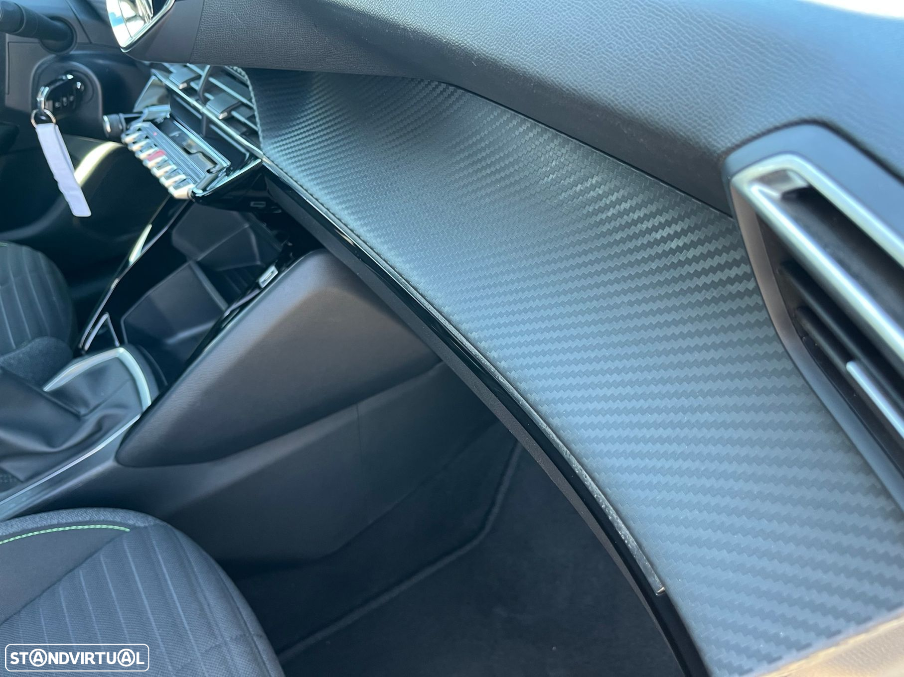 Peugeot 208 1.2 PureTech Like - 34