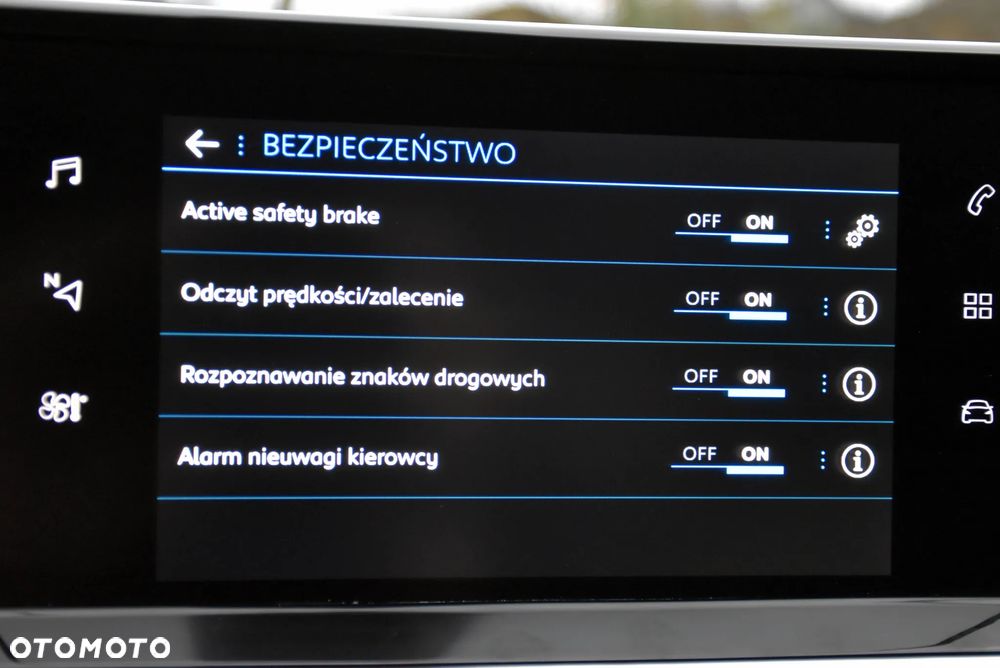 Peugeot 208 Benzin 100 Style - 34