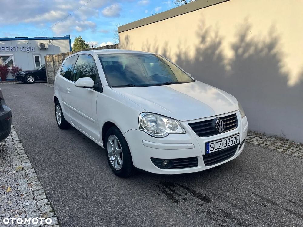 Volkswagen Polo 1.4 16V Comfortline - 3