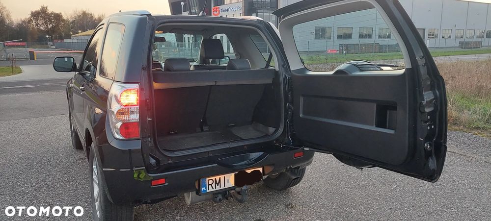 Suzuki Grand Vitara 1.9 DDiS Comfort - 11