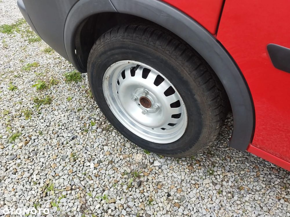 Opel Combo - 12