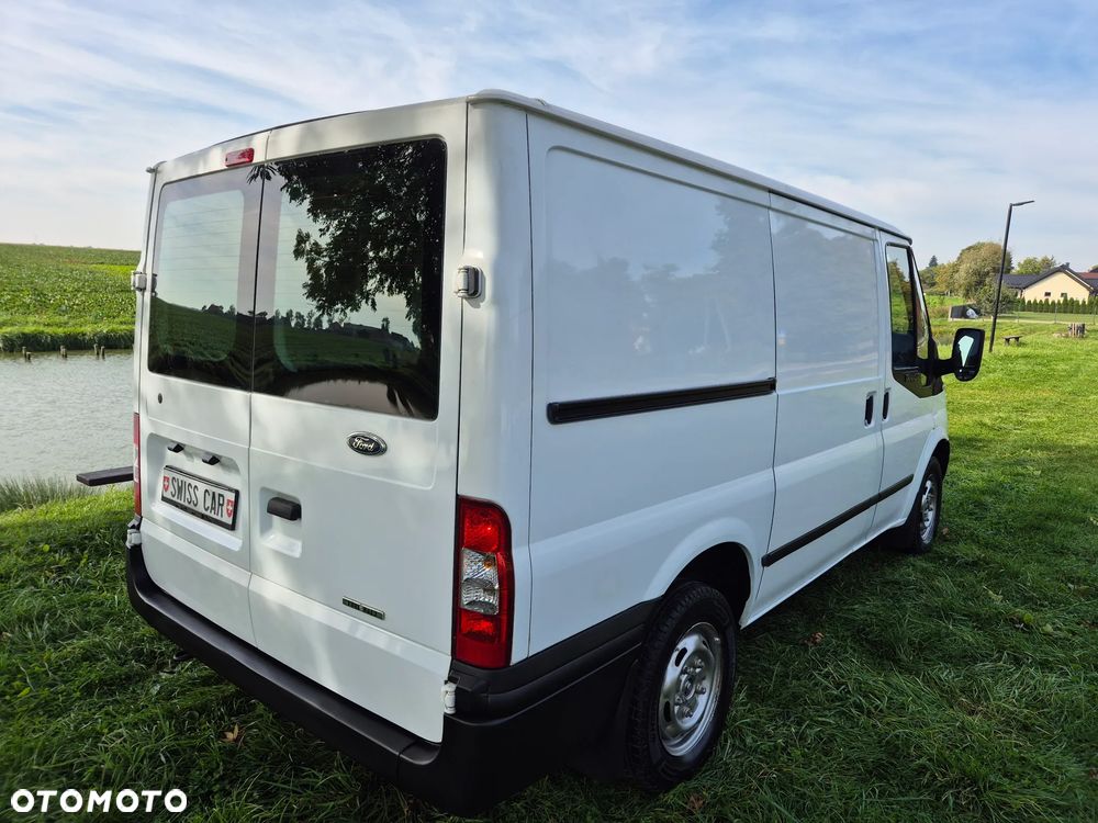 Ford Transit - 28