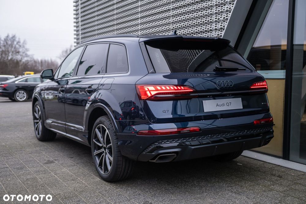 Audi Q7 - 3