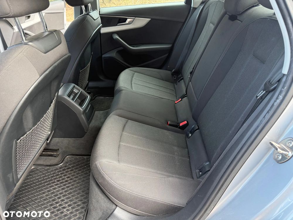 Audi A4 Limousine 2.0 TDI - 14