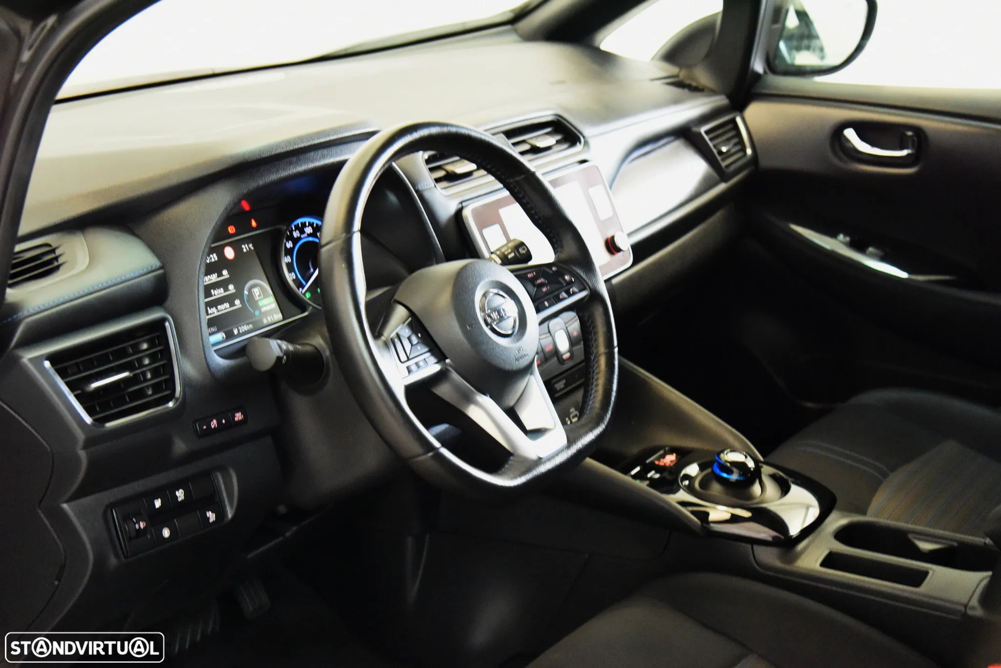 Nissan Leaf N-Connecta - 18