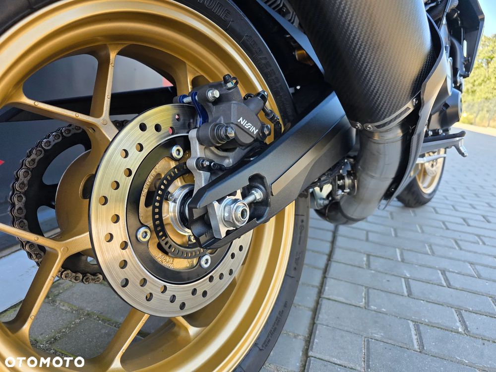 Honda Hornet - 22