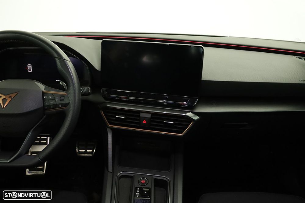 Cupra Leon ST 1.4 e-Hybrid MID DSG - 9