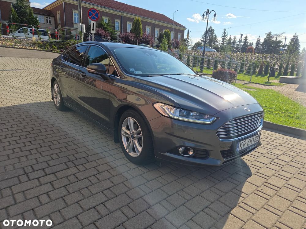 Ford Mondeo 2.0 EcoBoost Titanium - 9