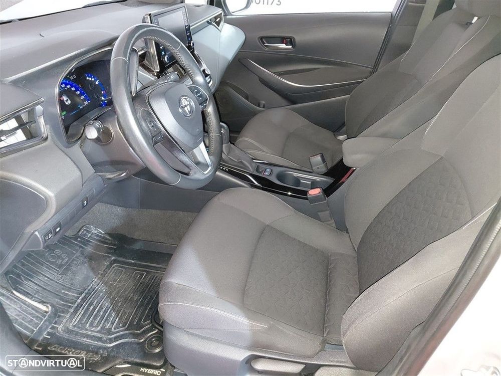 Toyota Corolla - 21
