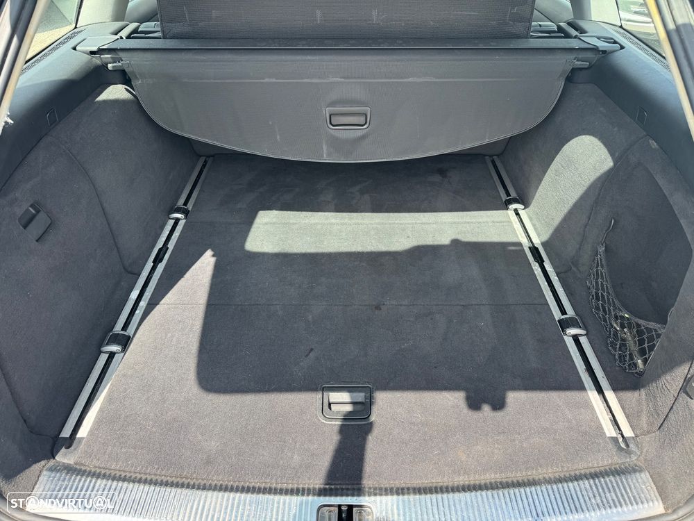 Audi A6 Avant 3.0 TDI V6 quattro Sport Tip - 36