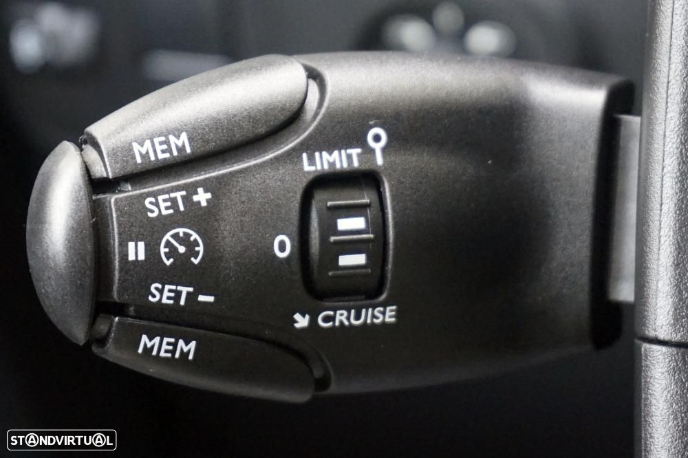 Citroën C3 1.2 PureTech Shine - 15