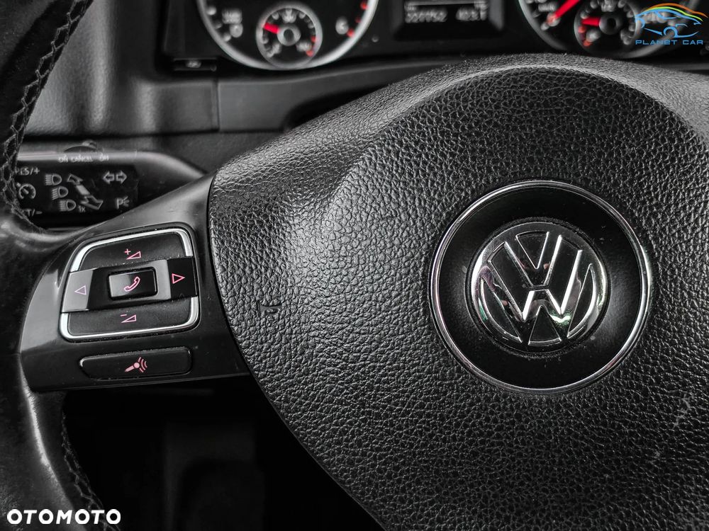 Volkswagen Tiguan - 25