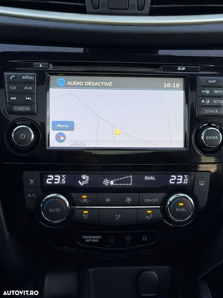 Nissan Qashqai 1.6 DCI N-Connecta - 13