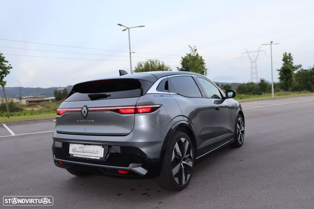 Renault Mégane E-Tech - 16