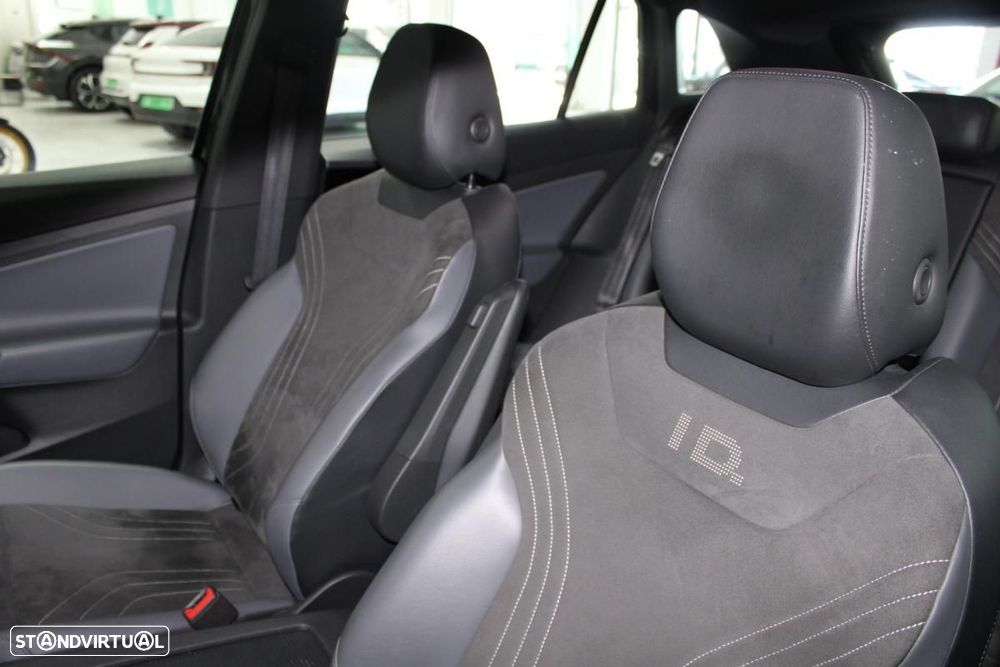 VW ID.4 77 kWh Pro Performance - 11