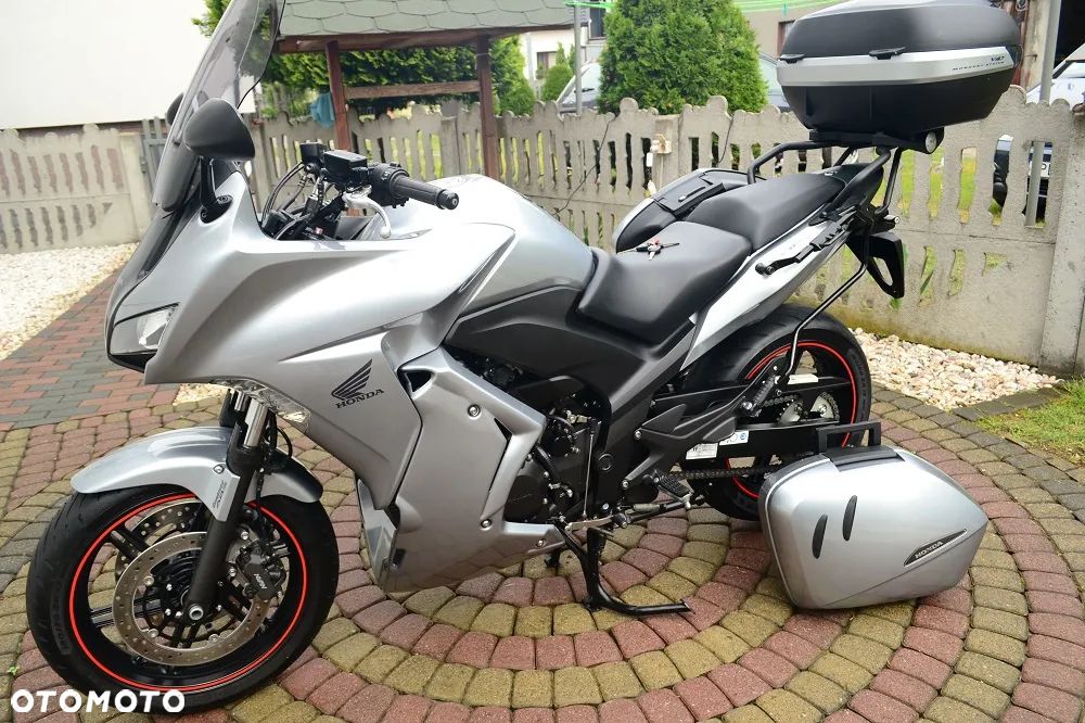 Honda CBF - 29