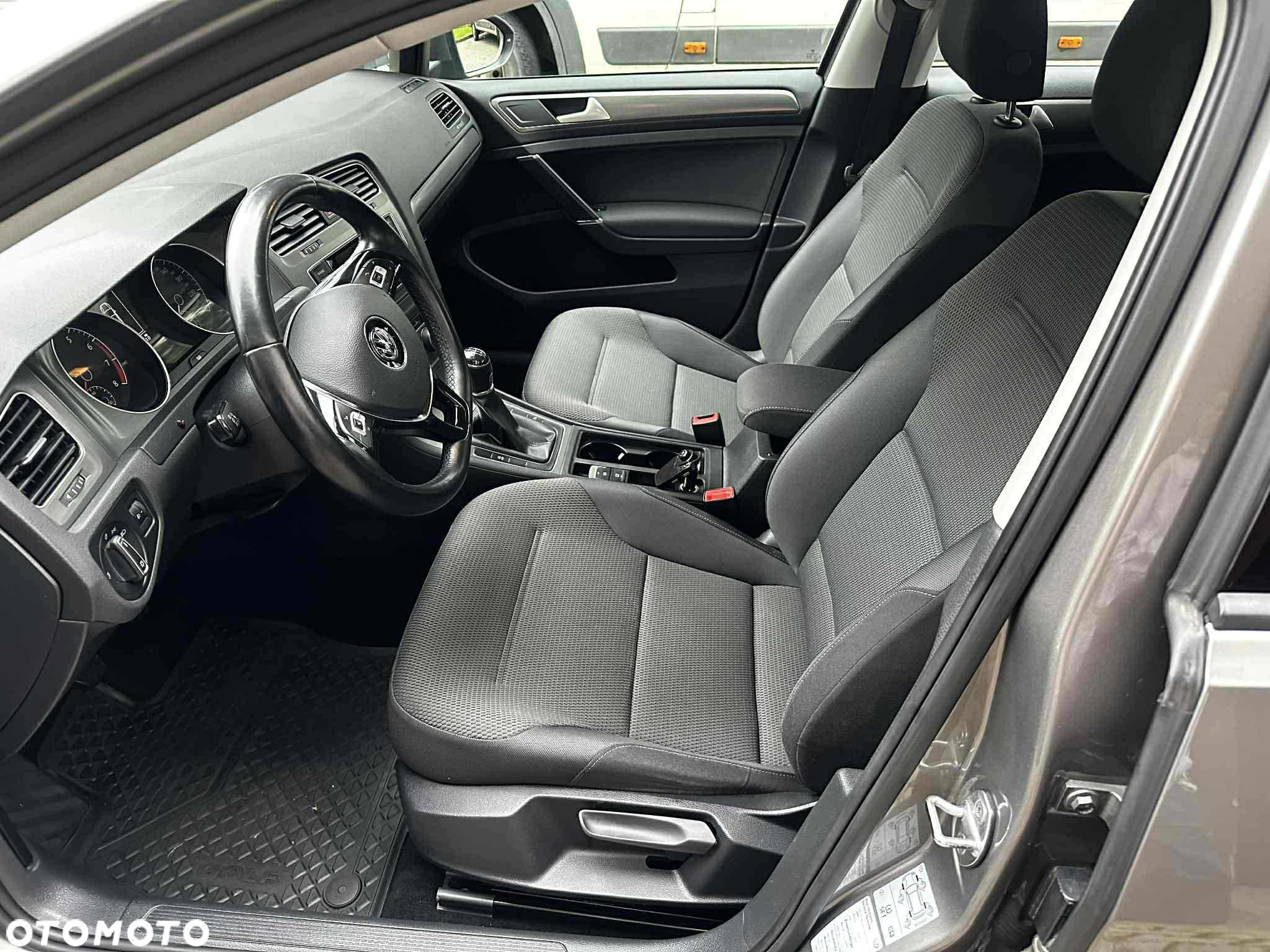 Volkswagen Golf VII 1.2 TSI BMT Trendline - 9