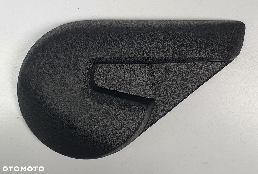 RĄCZKA REGULACJI FOTELA PRAWY PRZÓD FORD MUSTANG VI FR3B-63610A76-AE - 1