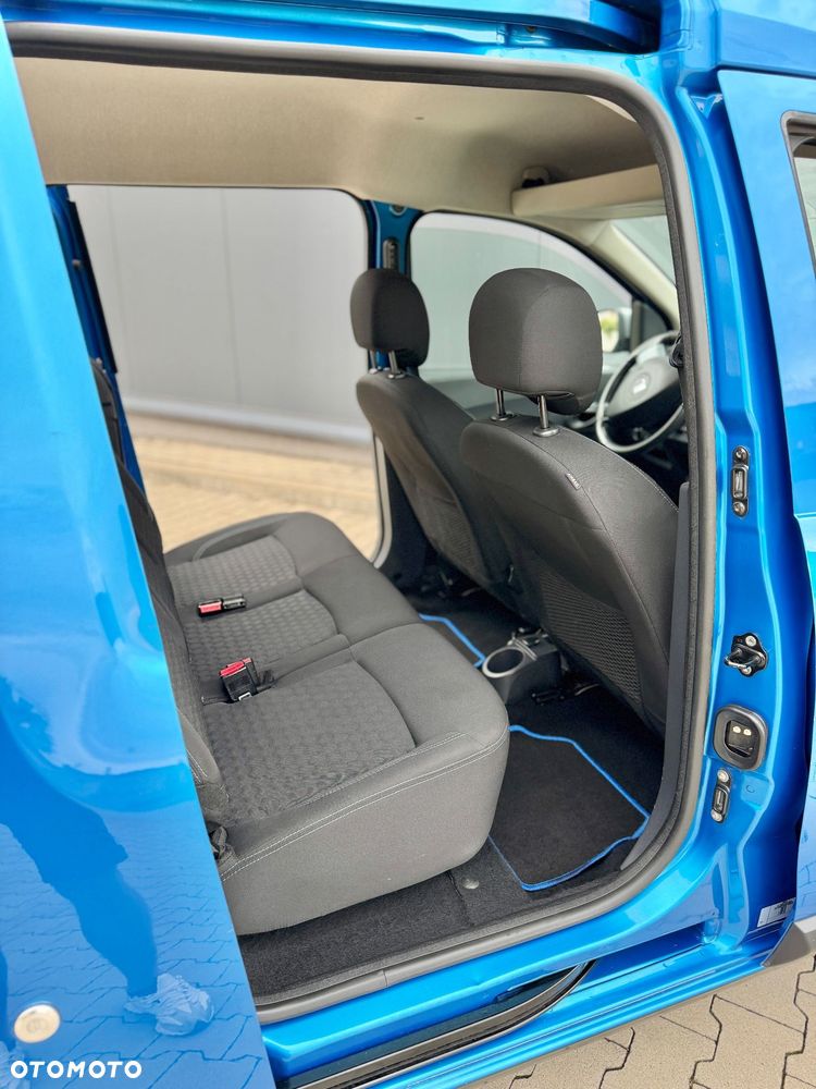 Dacia Dokker TCe 115 Stepway Celebration - 16