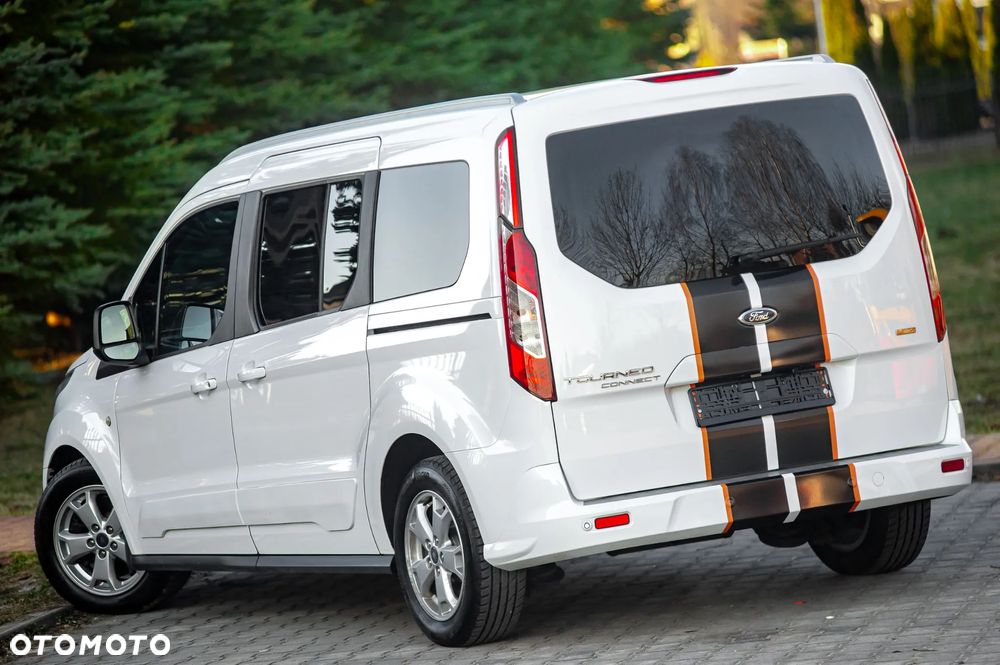 Ford Tourneo Connect - 17