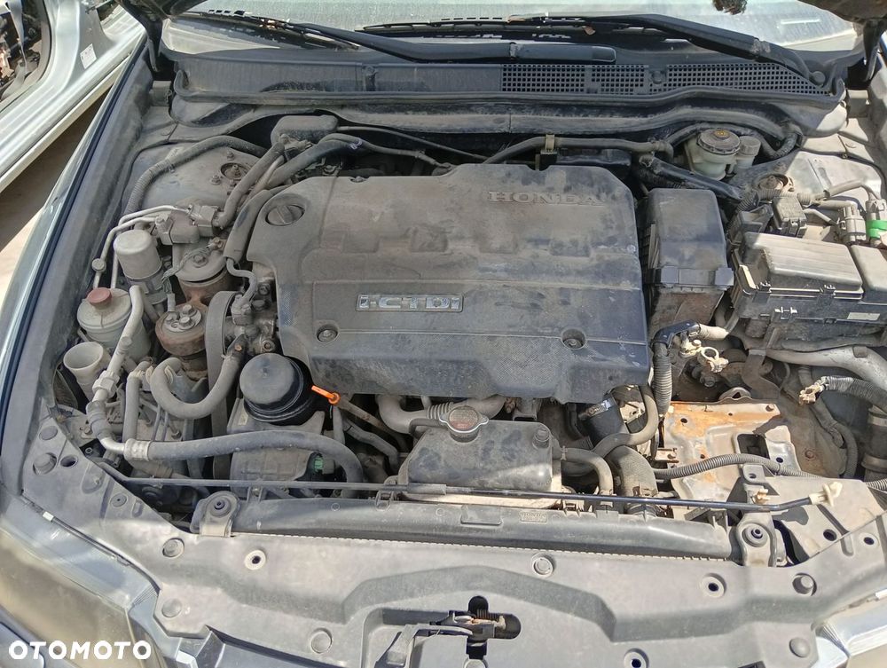 Sanki Tył (Zderzak, Maska, Lampa, Drzwi, Błotnik, Kierownica) Honda Accord 2.2 Diesel 140 Km 2004 R - 9