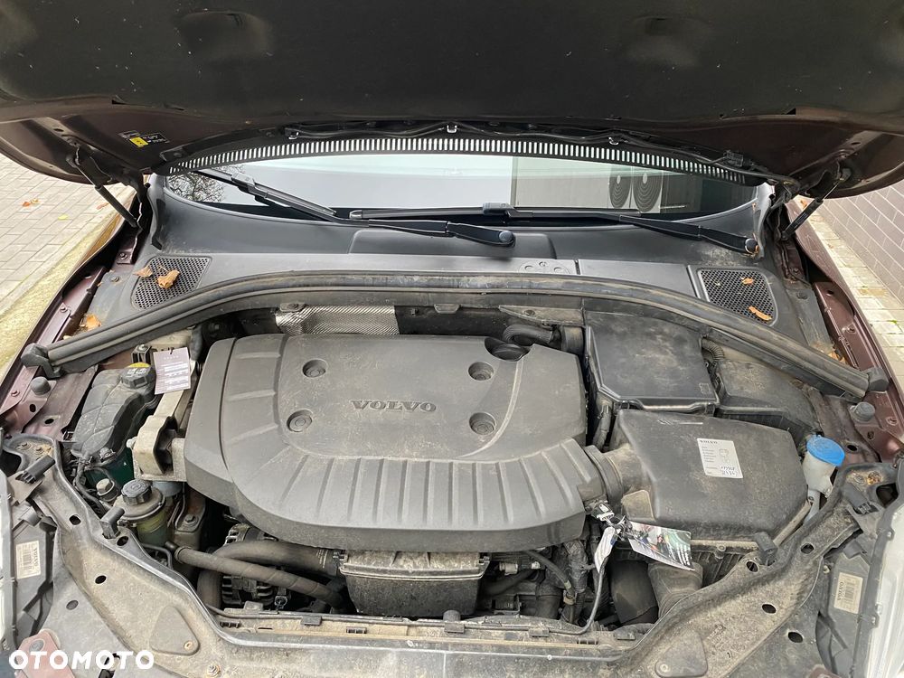 Volvo XC 60 D5 AWD Kinetic - 37