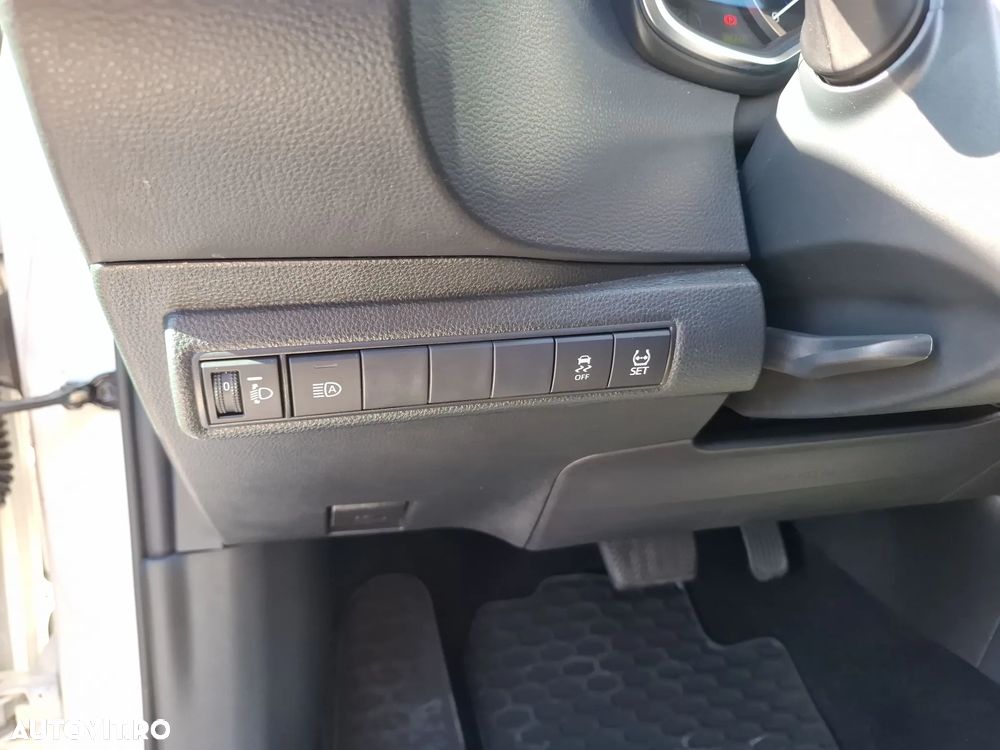 Toyota Corolla - 21
