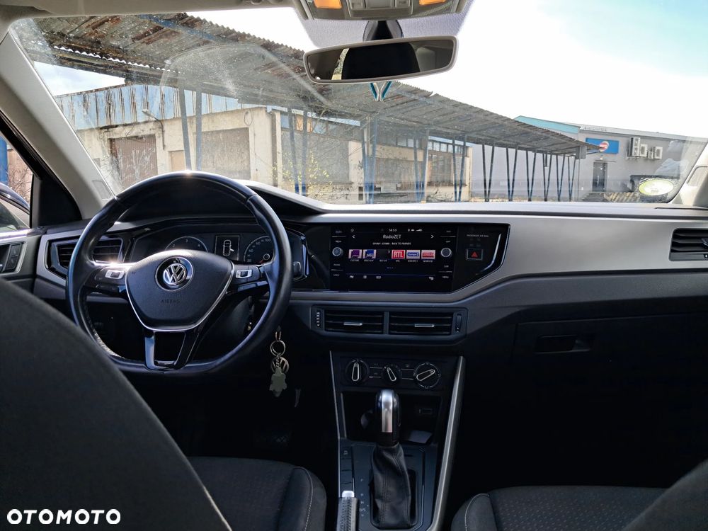Volkswagen Polo 1.6 TDI SCR DSG Comfortline - 16