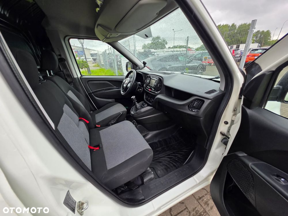 Fiat Doblo - 17