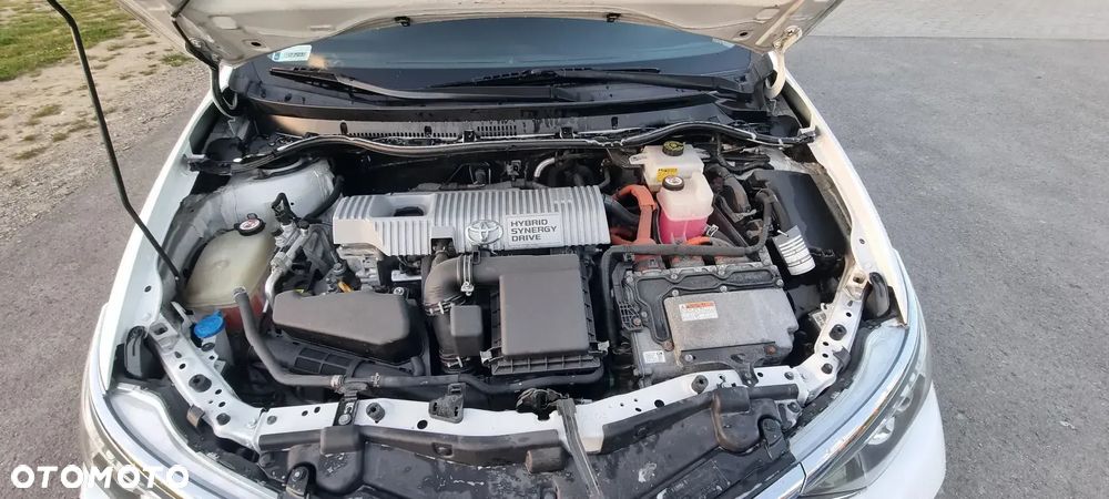Toyota Auris Hybrid 135 Prestige - 4