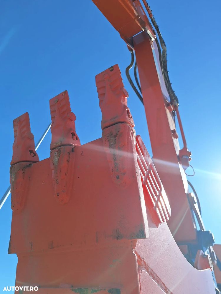 Hitachi ZX85, 2021, 2.975h, LAMA, CUPLA RAPIDA+3 CUPE NOI, Ad sapare 5m, latime 2,2m, ridica 3,7t, Camera spate, senile cauciuc 80% ok, inst picon pe bratele de excavare, Aer cond, computer in lb romana, posibilitate leasing -PROMOTIE 56.900 EUR+Tva - 40