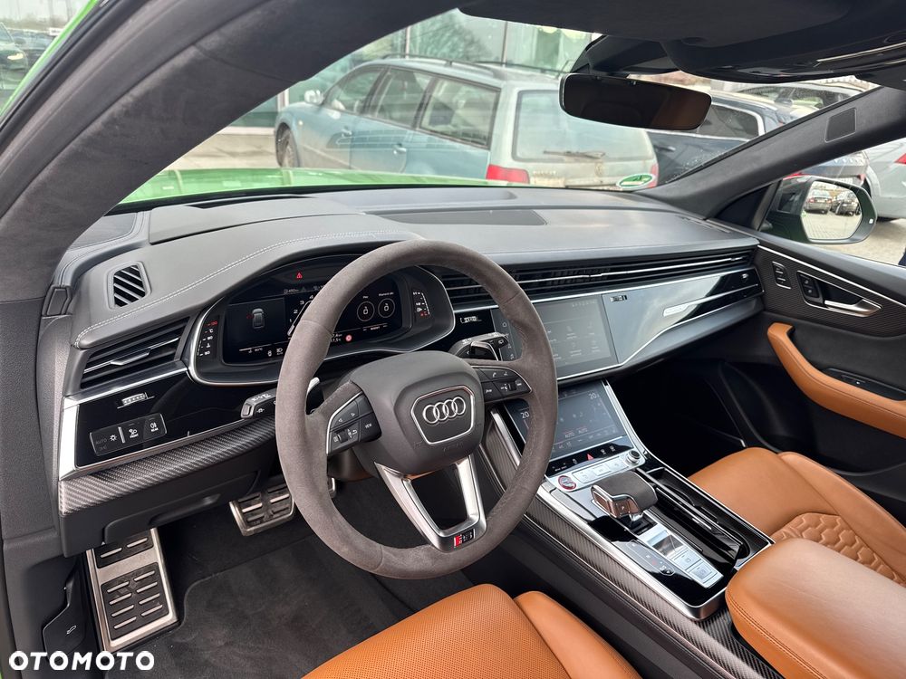 Audi RS Q8 - 20