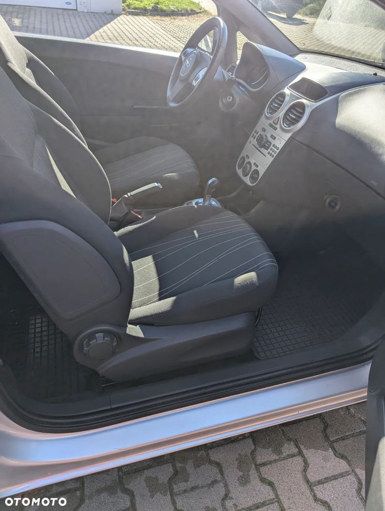 Opel Corsa - 7