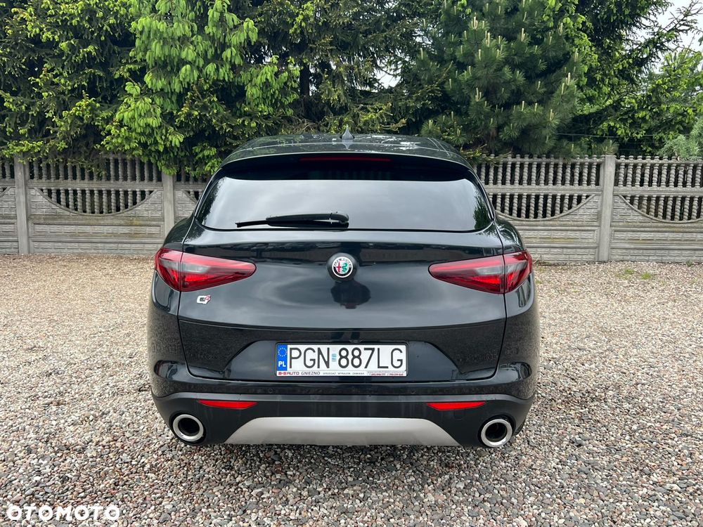 Alfa Romeo Stelvio 2.2 JTDM Executive Q4 - 6