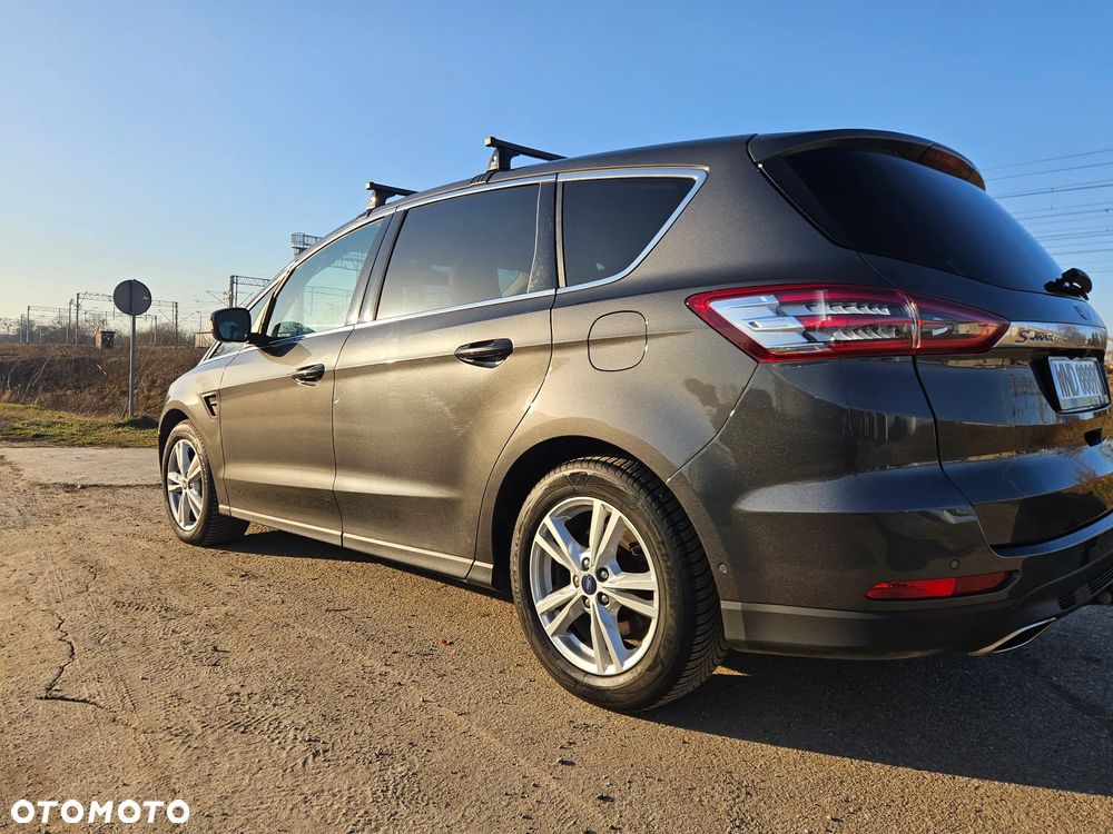 Ford S-Max 2.0 TDCi 4WD Titanium PowerShift - 6