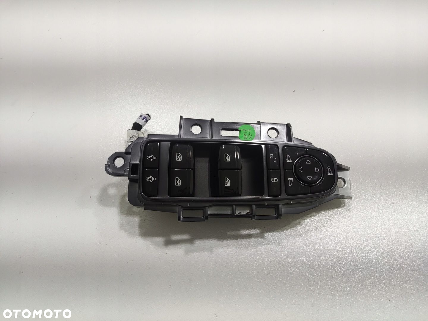 PANEL PRZEŁĄCZNIK SZYB LEWY PRZÓD BYD SEAL EKEA-3746500B 2024-2025 - 2